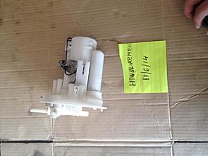 Oem fuel pump hanger evo 8/9.   + shipping-image.jpg