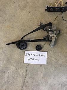 Rear window motor and wiper-520.jpg