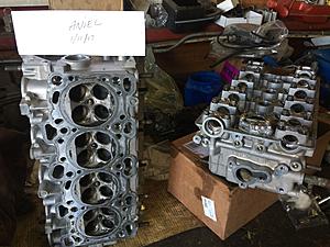 2 Evo 8 cylinder heads-img_3371.jpg